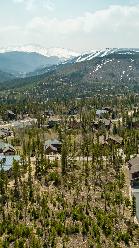 Neighborhoods + Subdivisions: Elk Run